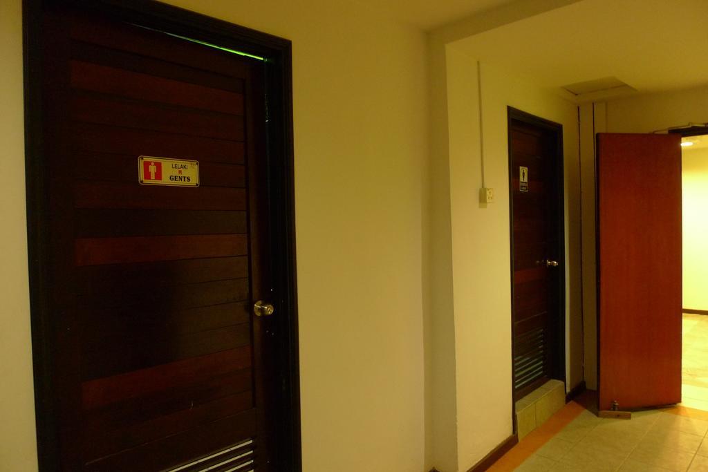 Meldrum Hotel Johor Bahru Eksteriør billede