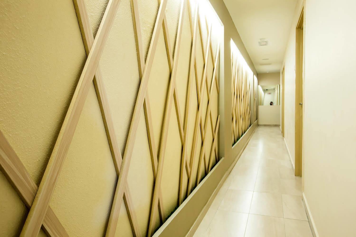 Meldrum Hotel Johor Bahru Eksteriør billede